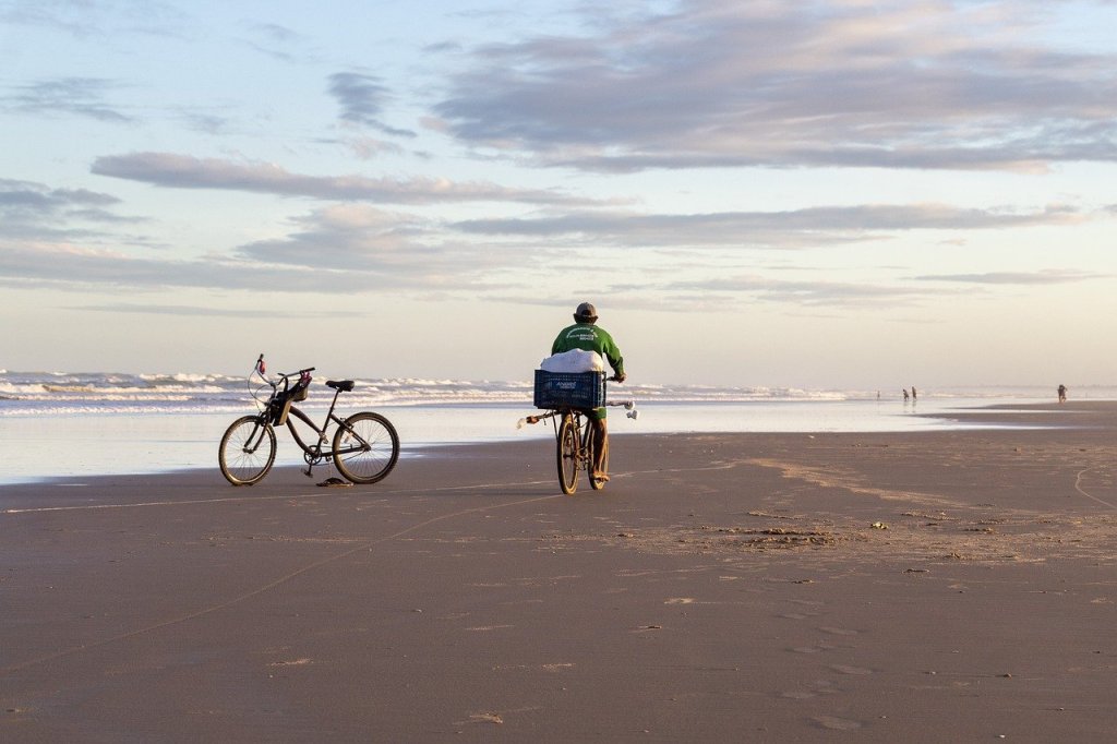 bike, cyclist, beach